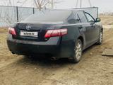 Toyota Camry 2006 года за 3 500 000 тг. в Атырау – фото 3