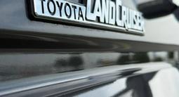 Toyota Land Cruiser Luxe 2026 года за 43 200 000 тг. в Алматы – фото 3