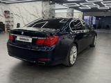 BMW 750 2011 года за 6 000 000 тг. в Павлодар – фото 3