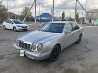 Mercedes-Benz E 230 1997 годаfor1 600 000 тг. в Кызылорда