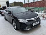 Toyota Camry 2016 года за 8 800 000 тг. в Актобе