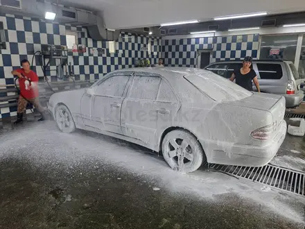 Mercedes-Benz E 320 1999 года за 4 000 000 тг. в Алматы – фото 9