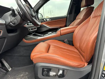 BMW X7 2022 года за 57 000 000 тг. в Алматы – фото 9