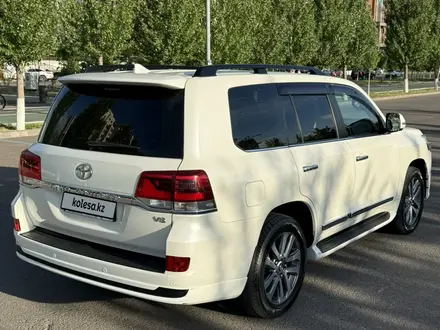 Toyota Land Cruiser 2019 года за 42 000 000 тг. в Астана – фото 4