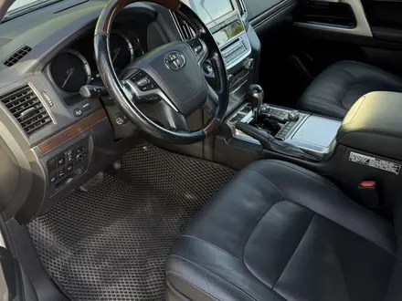 Toyota Land Cruiser 2019 года за 42 000 000 тг. в Астана – фото 5
