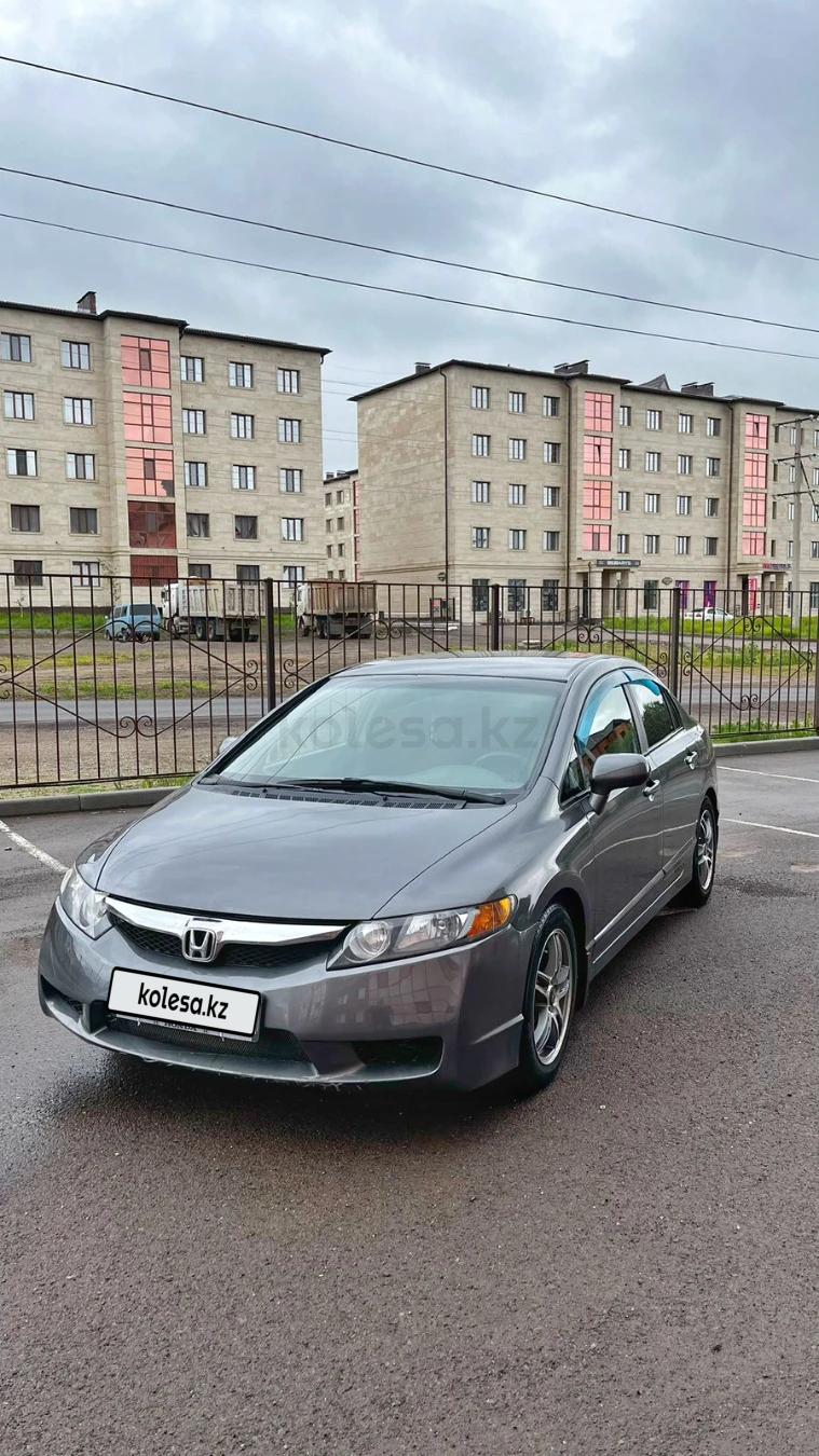 Honda Civic 2011 г.