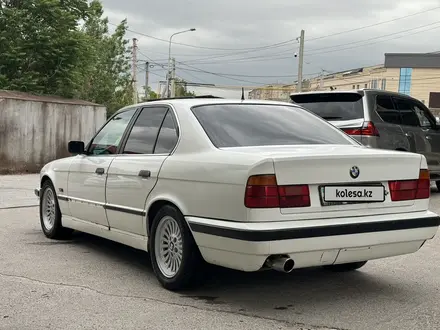 BMW 520 1995 года за 1 000 000 тг. в Шымкент – фото 7