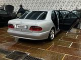 Mercedes-Benz E 320 2000 года за 6 000 000 тг. в Шымкент – фото 3