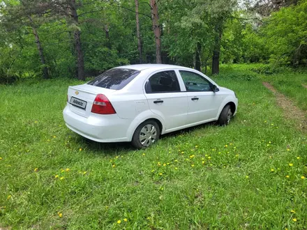 Chevrolet Aveo 2011 года за 2 500 000 тг. в Петропавловск – фото 7