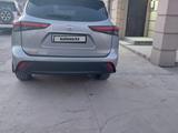 Toyota Highlander 2022 года за 25 000 000 тг. в Актау – фото 4