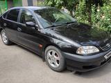 Toyota Avensis 2001 годаүшін2 950 000 тг. в Алматы