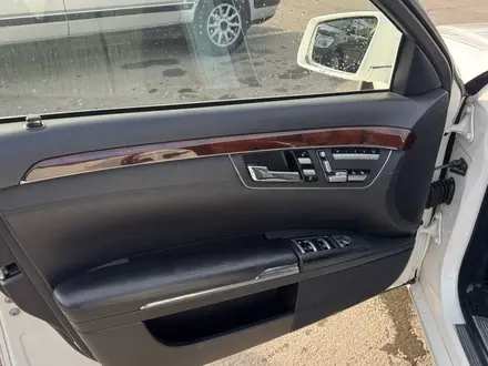 Mercedes-Benz S 500 2010 года за 9 800 000 тг. в Алматы – фото 11