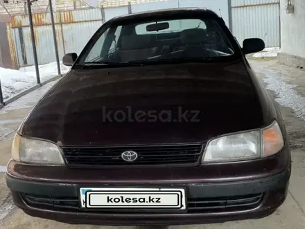 Toyota Carina E 1992 года за 2 250 000 тг. в Семей