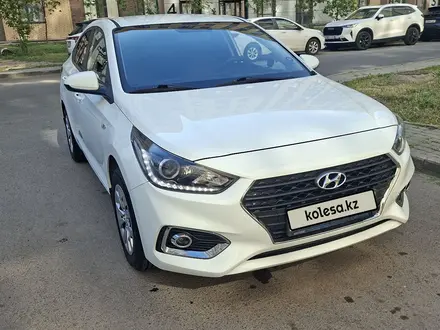 Hyundai Accent 2018 года за 6 600 000 тг. в Астана