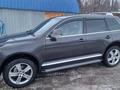 Volkswagen Touareg 2008 года за 8 500 000 тг. в Есик – фото 11