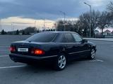 Mercedes-Benz E 280 1996 годаүшін3 200 000 тг. в Талдыкорган – фото 4