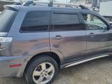 Mitsubishi Outlander 2005 годаүшін4 400 000 тг. в Атырау – фото 4