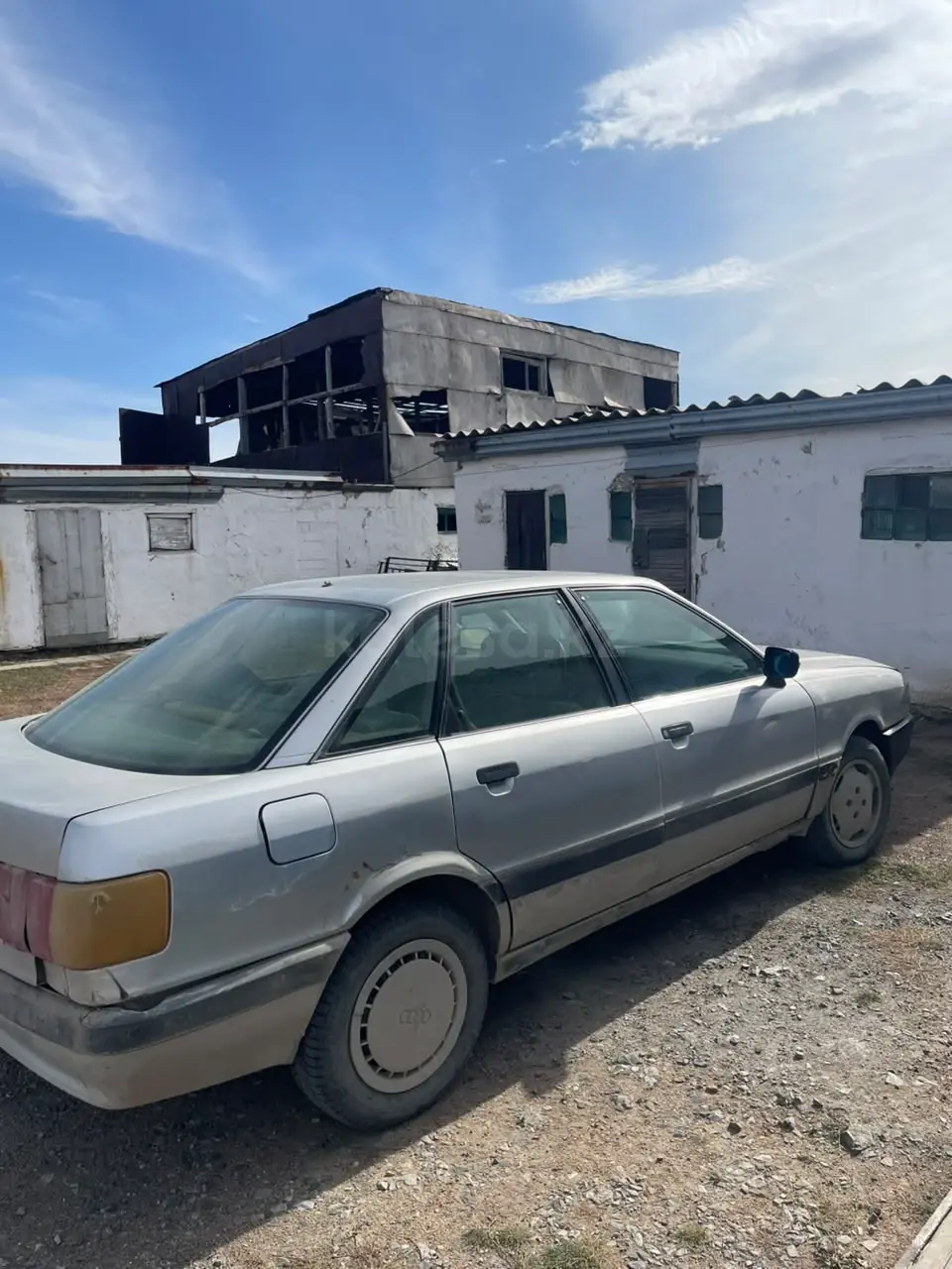 Audi 80, 1990