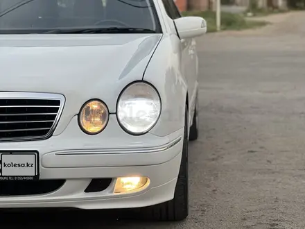 Mercedes-Benz E 320 2000 года за 7 800 000 тг. в Алматы – фото 13