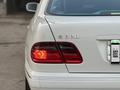 Mercedes-Benz E 320 2000 года за 7 800 000 тг. в Алматы – фото 8