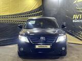 Toyota Camry 2009 года за 6 800 000 тг. в Актобе – фото 2