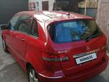 Mercedes-Benz B 200 2006 годаfor2 500 000 тг. в Астана – фото 4