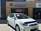 Hyundai Solaris 2014 годаүшін5 100 000 тг. в Семей – фото 3