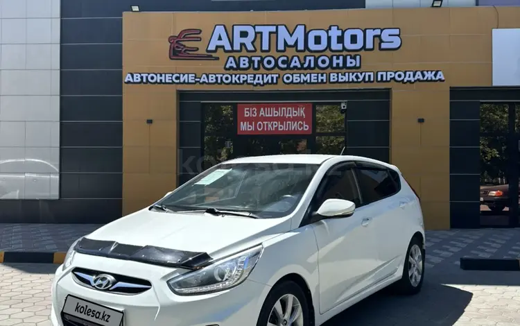 Hyundai Solaris 2014 года за 5 100 000 тг. в Семей
