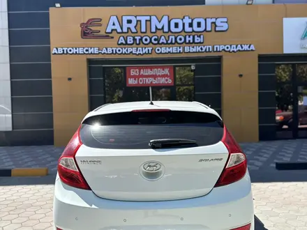 Hyundai Solaris 2014 года за 5 100 000 тг. в Семей – фото 5