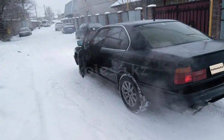 BMW 520 1993 года за 850 000 тг. в Алматы