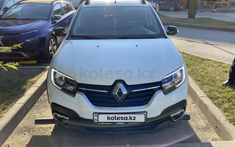 Renault Sandero Stepway 2021 года за 7 500 000 тг. в Актобе