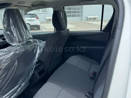 Toyota Hilux Comfort 2026 года за 26 890 000 тг. в Актау – фото 11