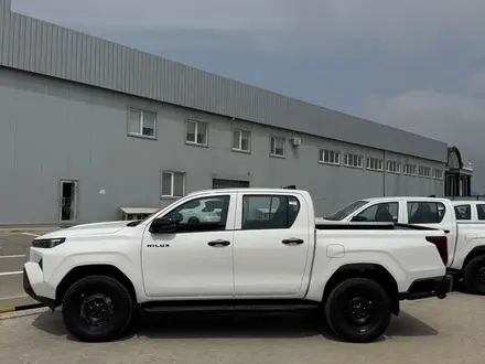 Toyota Hilux Comfort 2026 года за 26 890 000 тг. в Актау – фото 2