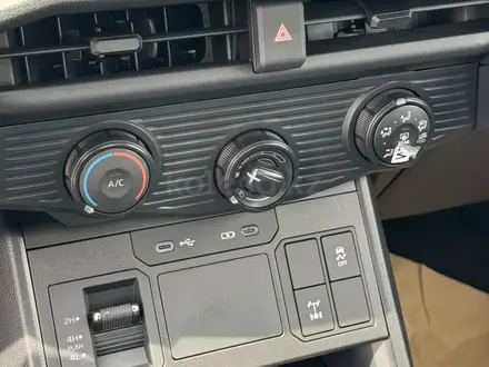 Toyota Hilux Comfort 2026 года за 26 890 000 тг. в Актау – фото 9