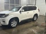Toyota Land Cruiser Prado 2021 года за 26 500 000 тг. в Актобе – фото 5