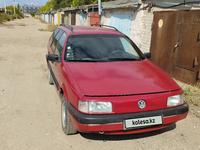 Volkswagen Passat 1993 годаүшін1 400 000 тг. в Актобе