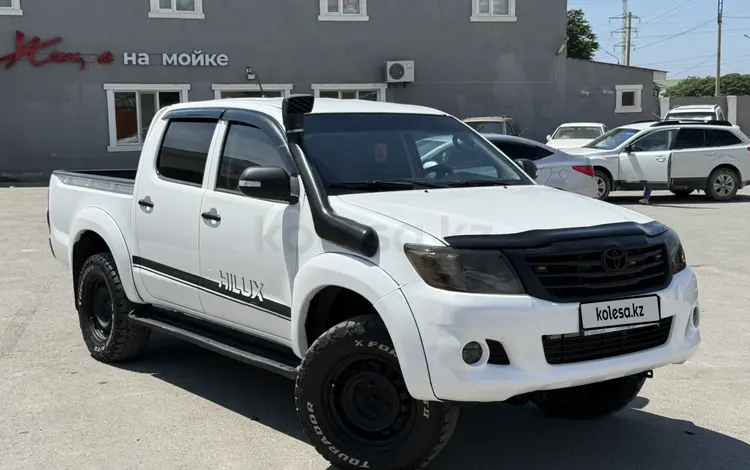 Toyota Hilux 2012 года за 9 000 000 тг. в Актау