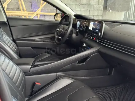 Hyundai Elantra 2022 года за 9 300 000 тг. в Алматы – фото 3