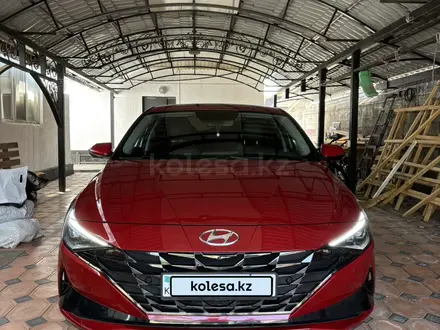 Hyundai Elantra 2022 года за 9 300 000 тг. в Алматы