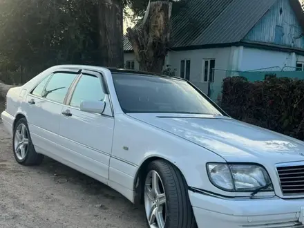 Mercedes-Benz S 500 1996 года за 2 900 000 тг. в Алматы – фото 2