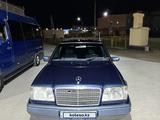 Mercedes-Benz E 200 1993 года за 2 200 000 тг. в Кызылорда – фото 4