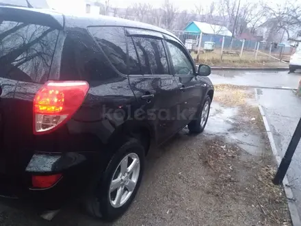 Toyota RAV4 2007 года за 7 200 000 тг. в Семей – фото 2