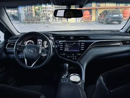 Toyota Camry 2021 года за 14 500 000 тг. в Кызылорда – фото 8