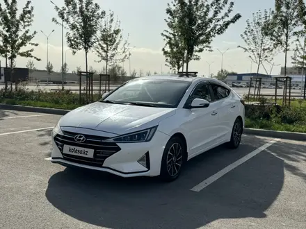 Hyundai Elantra 2020 года за 8 000 000 тг. в Алматы – фото 3