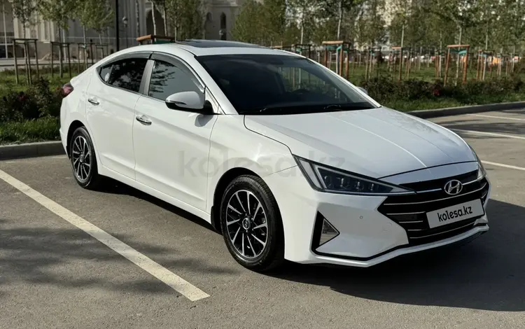 Hyundai Elantra 2020 годаүшін8 000 000 тг. в Алматы