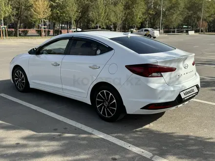Hyundai Elantra 2020 года за 8 000 000 тг. в Алматы – фото 6