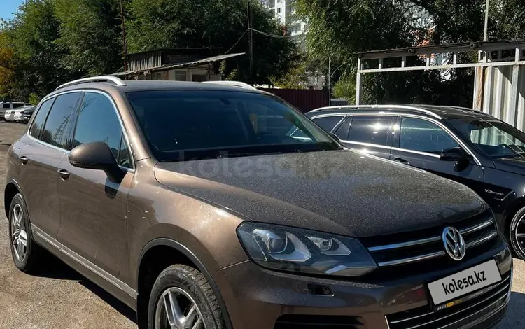 Volkswagen Touareg 2012 года за 10 500 000 тг. в Астана