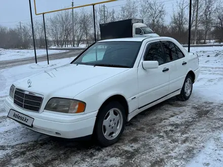 Mercedes-Benz C 230 1996 года за 2 500 000 тг. в Астана – фото 2