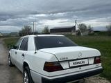 Mercedes-Benz E 200 1991 года за 900 000 тг. в Талдыкорган – фото 3