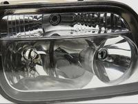 Фар на мерседес актрос за 40 000 тг. в Алматы